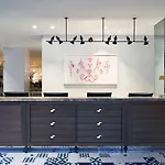 Отель Kimpton De Witt By Ihg 5*
